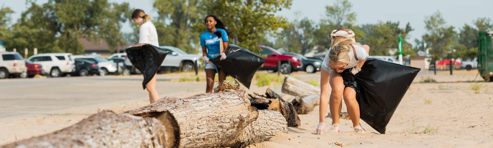 Volunteers at Beach Cleanup